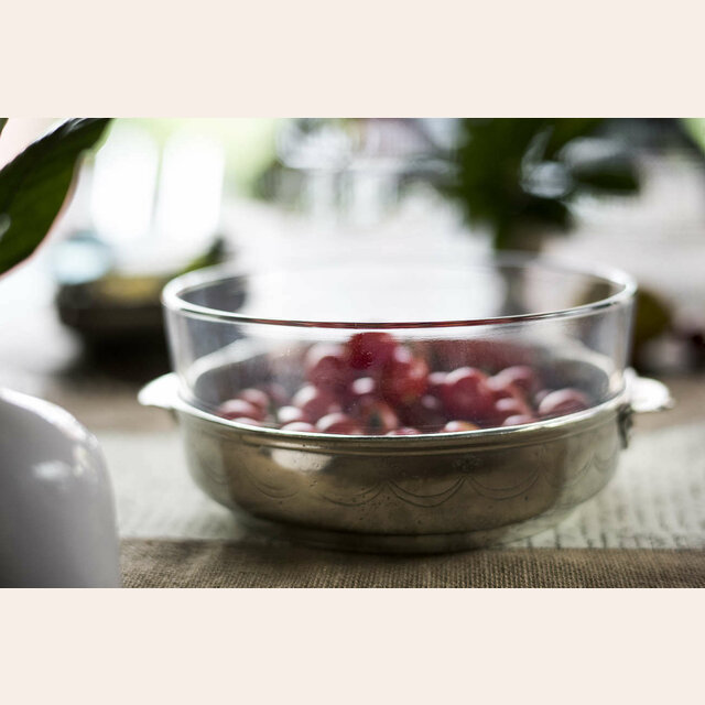 ENSALADERA CON BASE DE PELTRE ITALIANO- 23 cms