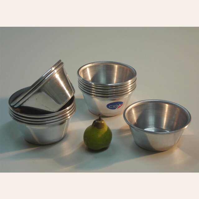 MOLDE DE ALUMINIO PARA MAGDALENAS - 8 CMS