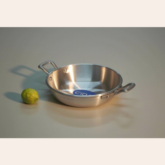 CAZUELA DE ALUMINIO CON ASAS - 17 CMS