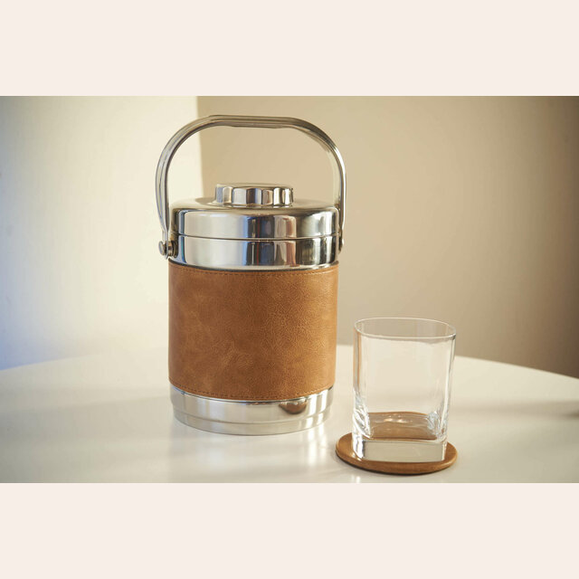 HIELERA DE METAL Y SIMIL CUERO - WHISKY