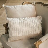 ALMOHADON 100% LINO BORDADO - PLUMAS - 50 X 35 CMS