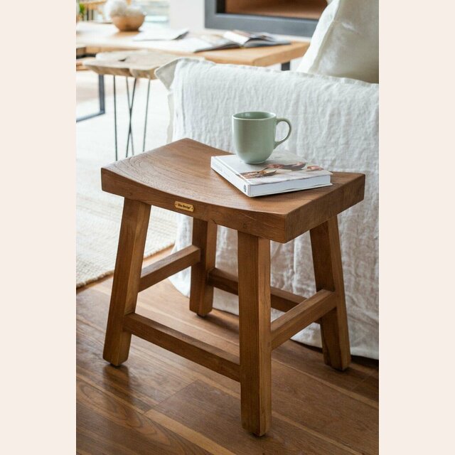 BANQUITO CHARLES TEKA - SIKA DESIGN