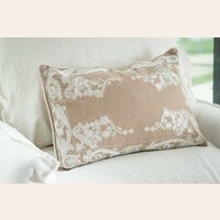 ALMOHADON AMAL - 100% ALGODON BORDADO - 50 X 35 CMS