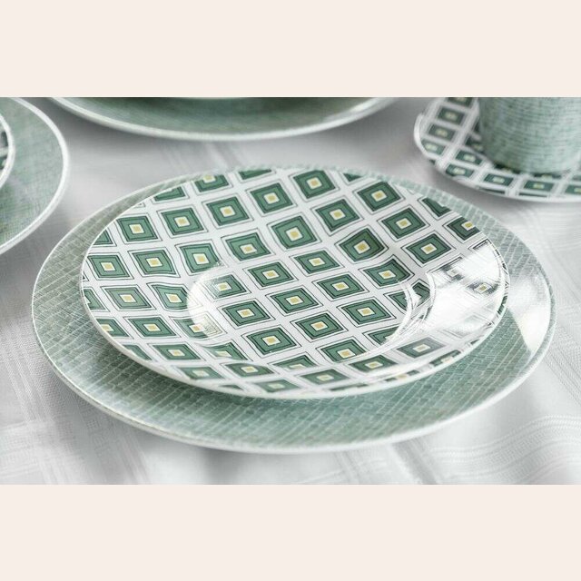 PLATO POSTRE GREEN MIX - 22 CMS