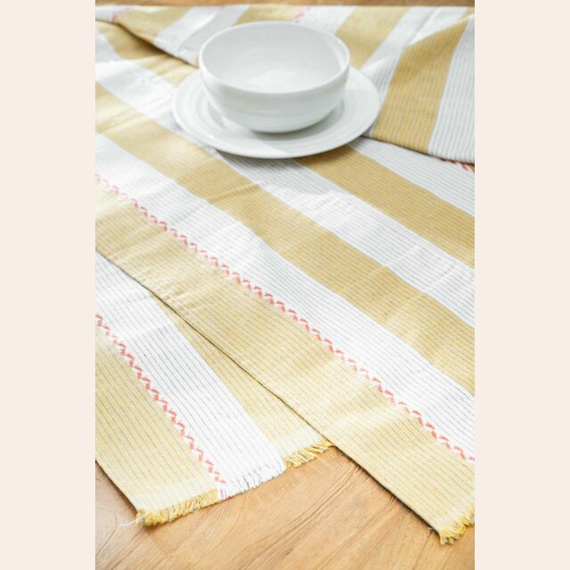 MANTEL / LONA NIZZA - AMARILLA - 1.60 X 0.90 MTS