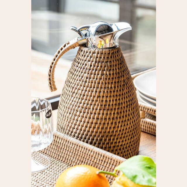 JARRA TERMICA - ACERO INOX Y RATTAN NUDE - 1.5 LTS