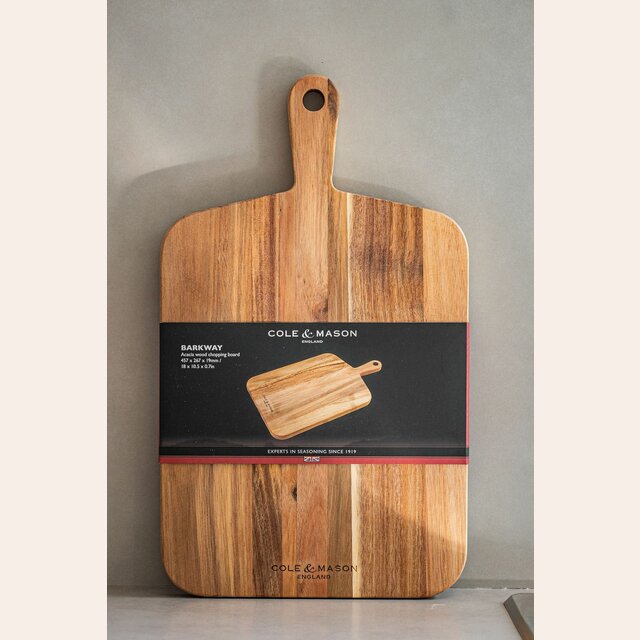 TABLA DE ACACIA CON ASA - COLE & MASON - 46 X 27 CMS